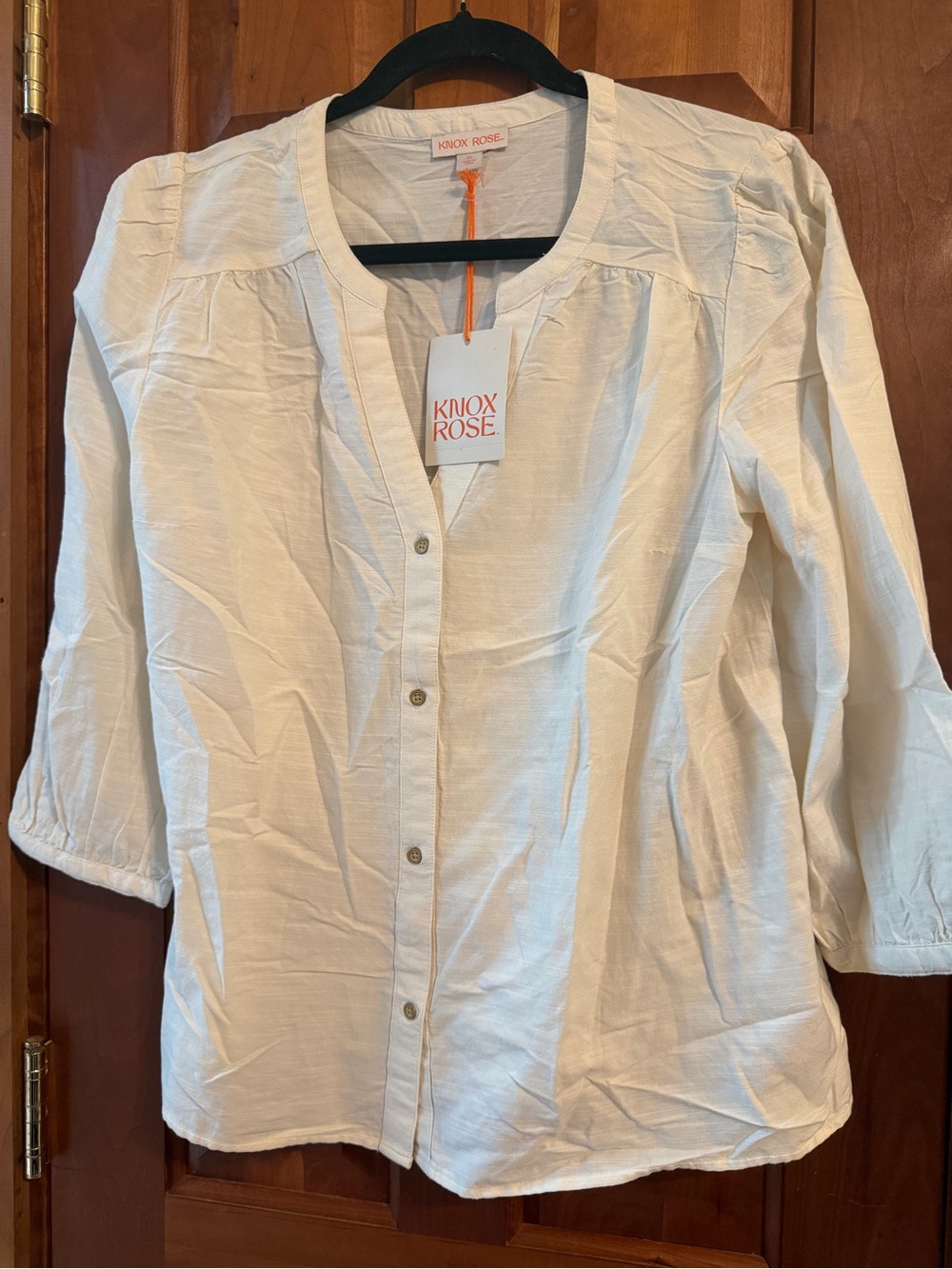 Knox Rose Ivory Button-Front Women's Top